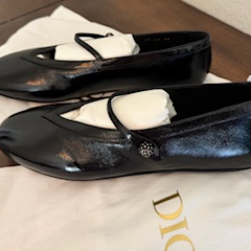 Dior Ballet Flat Black Crinkled Patent Calfskin (Brand New) - Picture 2 of 10